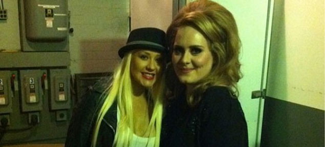 Adele dio su apoyo a Christina Aguilera