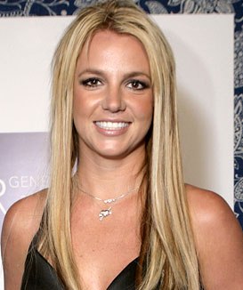 Britney vuelve a sacar su sensualidad.