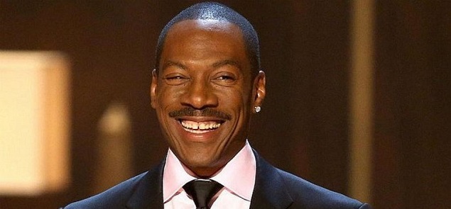 Eddie Murphy ser pap