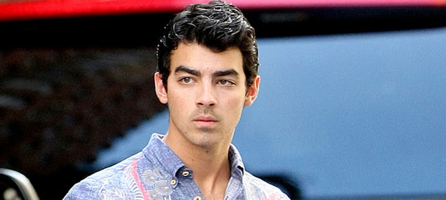 Joe Jonas invit a una fantica a un concierto