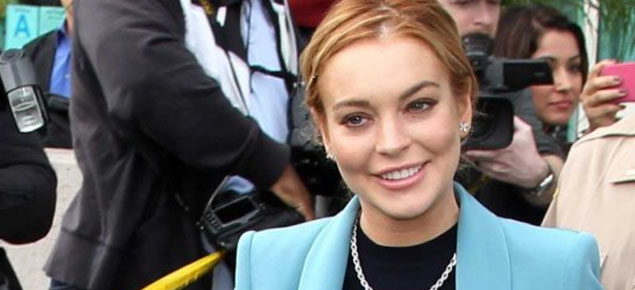 Lindsay Lohan pide 1 miln de dlares