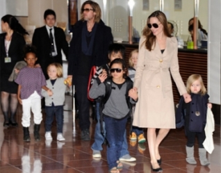 Los Jolie-Pitt de paseo en Japn