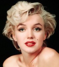 Una extraa subasta para fanticos de Marilyn Monroe.