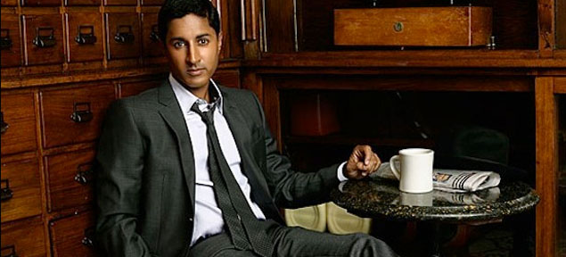 Maulik Pancholy se confiesa homosexual