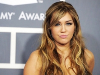 Miley Cyrus: 19 aos y la ms rica de Hollywood