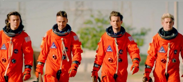 One direccion conquista el espacio