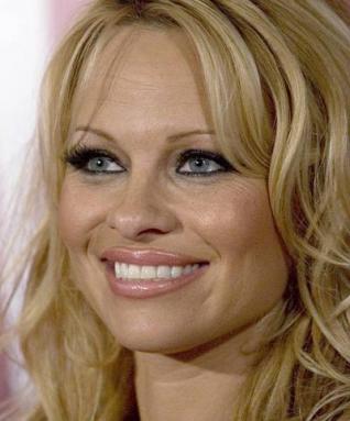 Pamela Anderson: Buscando el divorcio?