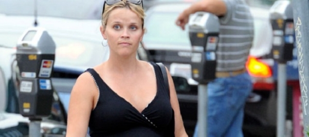 Reese Witherspoon y un embarazo delicado