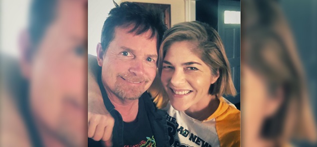 Selma Blair y Michael J. Fox, una selfie para luchar contra la enfermedad